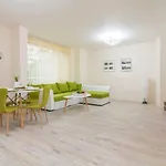 Apartment Domus Grand With Parking Plovdiv